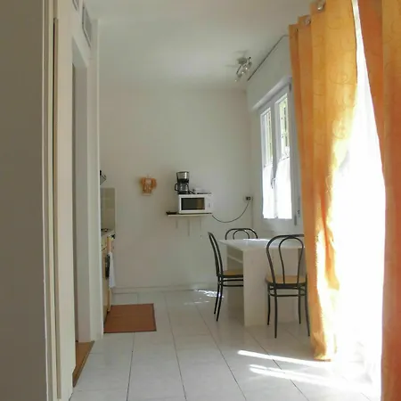 Apartment Girasole Mestre